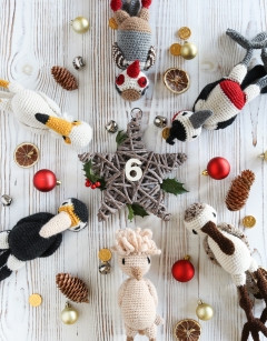 The 12 Birds of Christmas Yarn Bundle