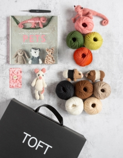 Pets Bundle Gift Box