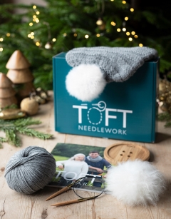 Beginner Knit Hat Gift Box