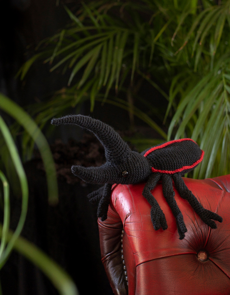 crochet-beetle-toft