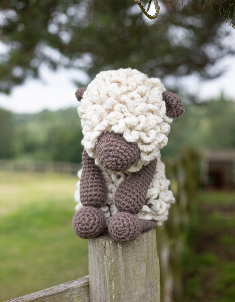 Giant Hank the Sheep Crochet Pattern | TOFT