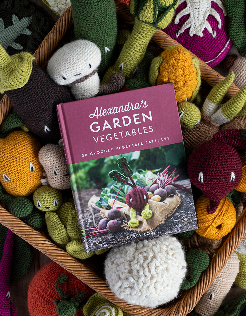 Alexandra's Garden Vegetables: 30 Crochet Vegetable Patterns [eBook]