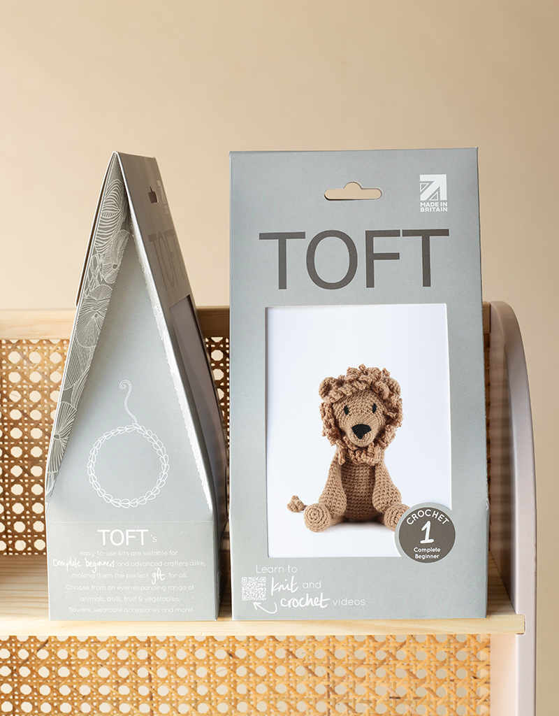 Lion Crochet Kit | TOFT
