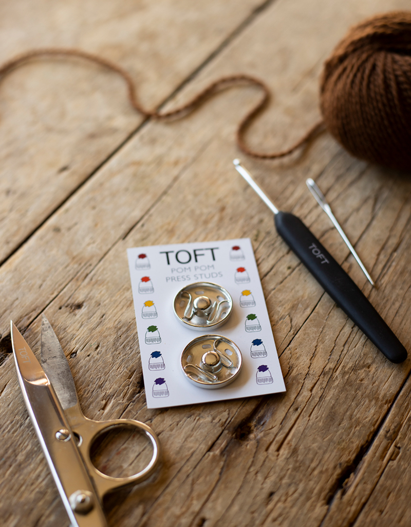 Alpaca Fur Pom Pom Press Studs TOFT