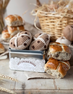 Afternoon Tea Tin Trio