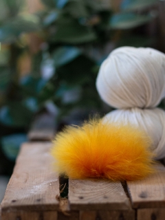 TOFT Yellow Pom Pom