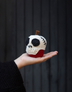 Skeletal Apple