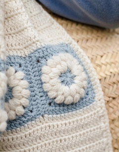 Bloom Blanket