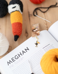 Meghan the Toucan Enamel Centraliser