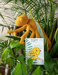 Kerry the Chameleon: Yellow