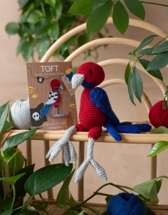Yantra the Crimson Rosella