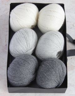 Crochet Blanket Gift Box Kit