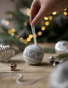 Crocheted Christmas Baubles