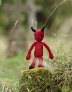 Mini Devil Doll Kit