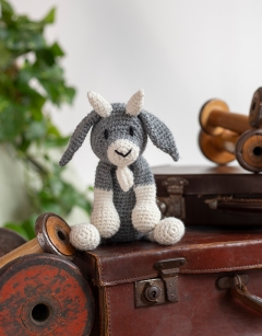 Audrey the Nanny Goat Kit