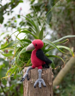 Harkin the Summer Scarlet Tanager 