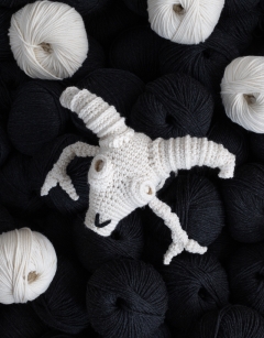 Large Ram Skeleton