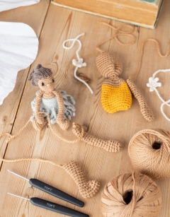 Miniature Thumbelina