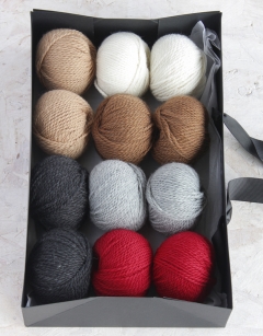 DK wool selection Kit Box