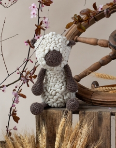 Hank the Dorset Down Sheep Kit