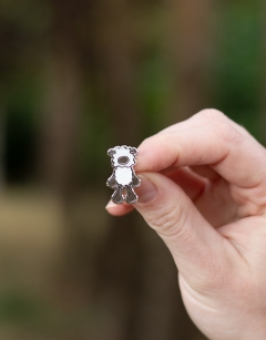 Hank the Dorset Down Sheep Pin