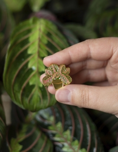 Maranta Fascinator Pin Badge