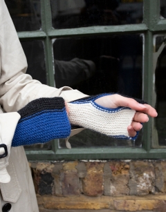 Finchley Wristwarmers