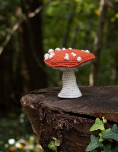 Sporing Toadstool