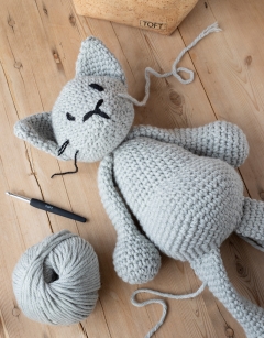 Giant Alexandre the Cat