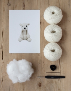 Piotr the Polar Bear Kit