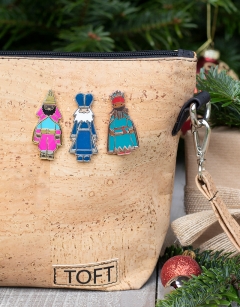 Three Wise Men Accessories Bundle