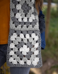 Valda Scarf