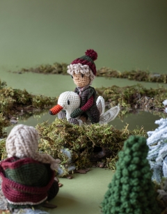 Hansel and Gretel Cross the River