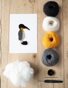 Raegan the King Penguin Kit