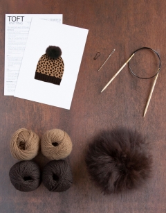 Knit Cheetah Hat Kit