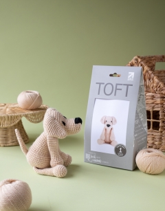 Eleanor the Labrador Kit