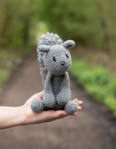 Bradlee the Grey Squirrel Kit