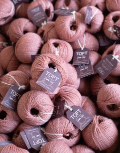 25g Rose Gold DK