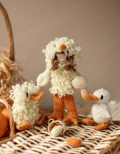 Easter Egg Hunt Mini Doll: Chick