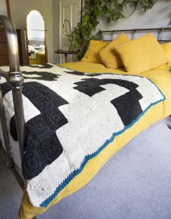 Nanda Blanket