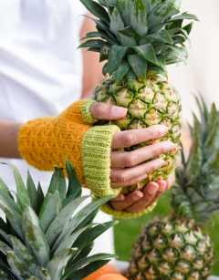 Pineapple Wristwarmers