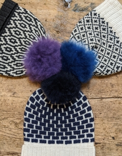 TOFT Sapphire Pom Pom