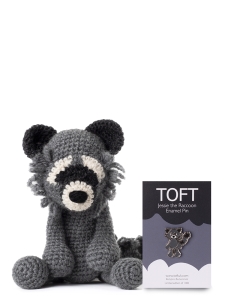 Jessie the Raccoon with Pin