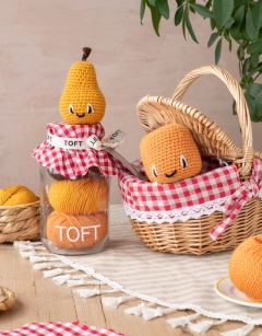 Apricot and Pear Jam Jar
