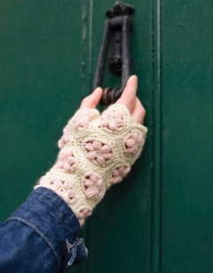 Bouquet Wristwarmers