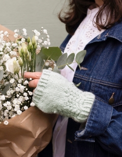 Corsage Wristwarmers