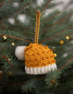 Ed’s Beaded Santa Hat