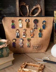 Pin Badge Gift Cracker: Women of History