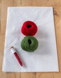 Mini Beaded Poinsettia