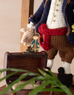 Jeanne Baret Pin